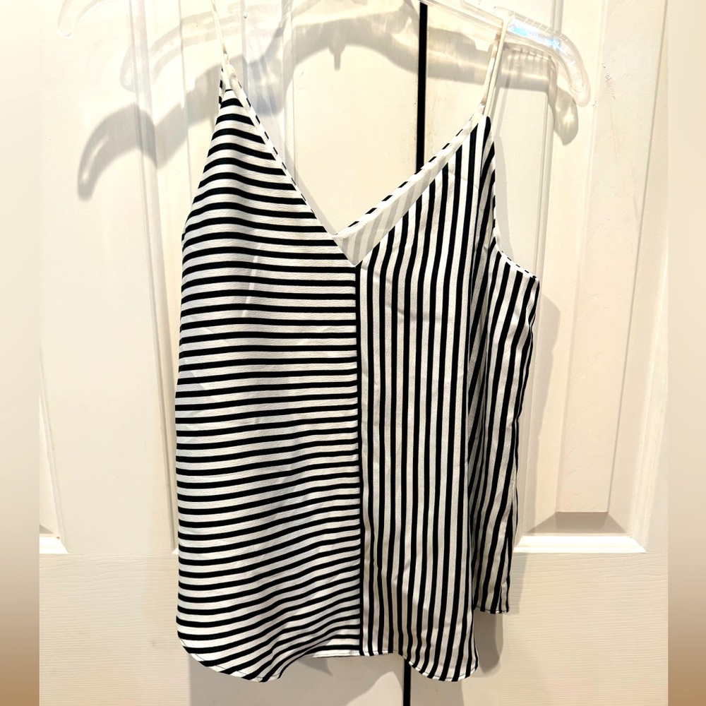 Black & White Stripe Express Tank, Size XS